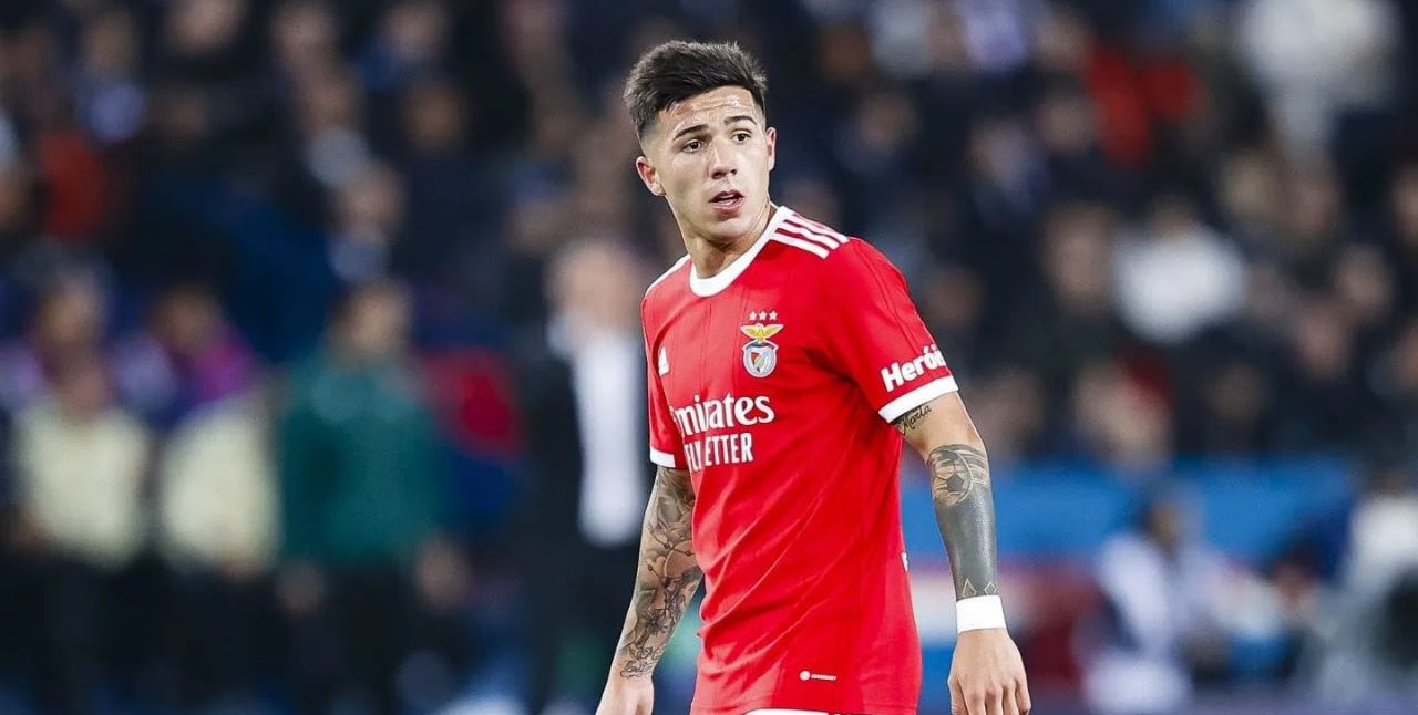 ¿Se va para Londres? El grande de Inglaterra que llegó a un acuerdo con Enzo Fernández