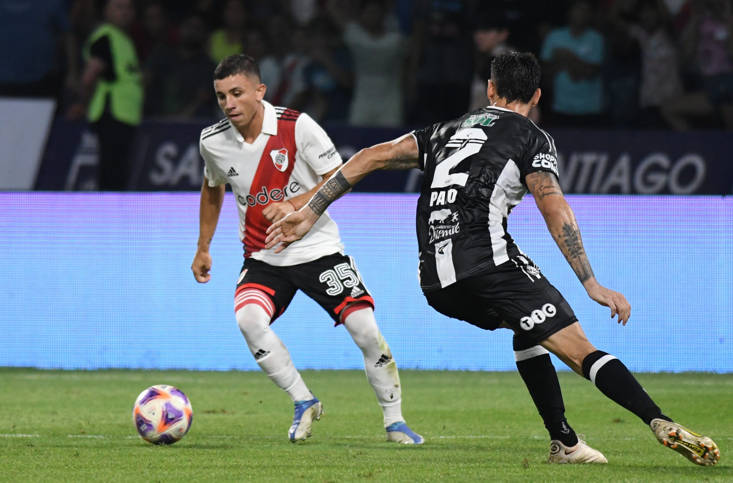 River quiere blindar a un futbolista que la rompió en estos primeros partidos