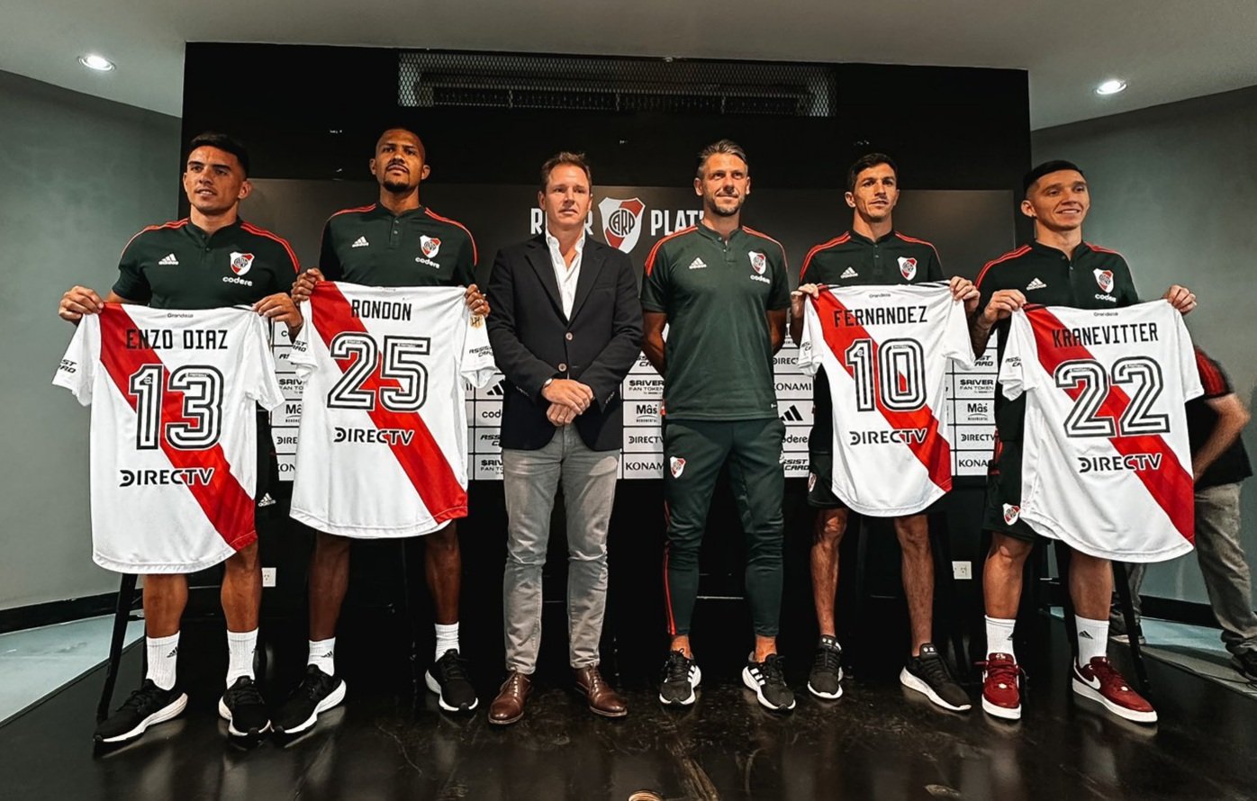La palabra de los cuatro refuerzos en su presentación oficial