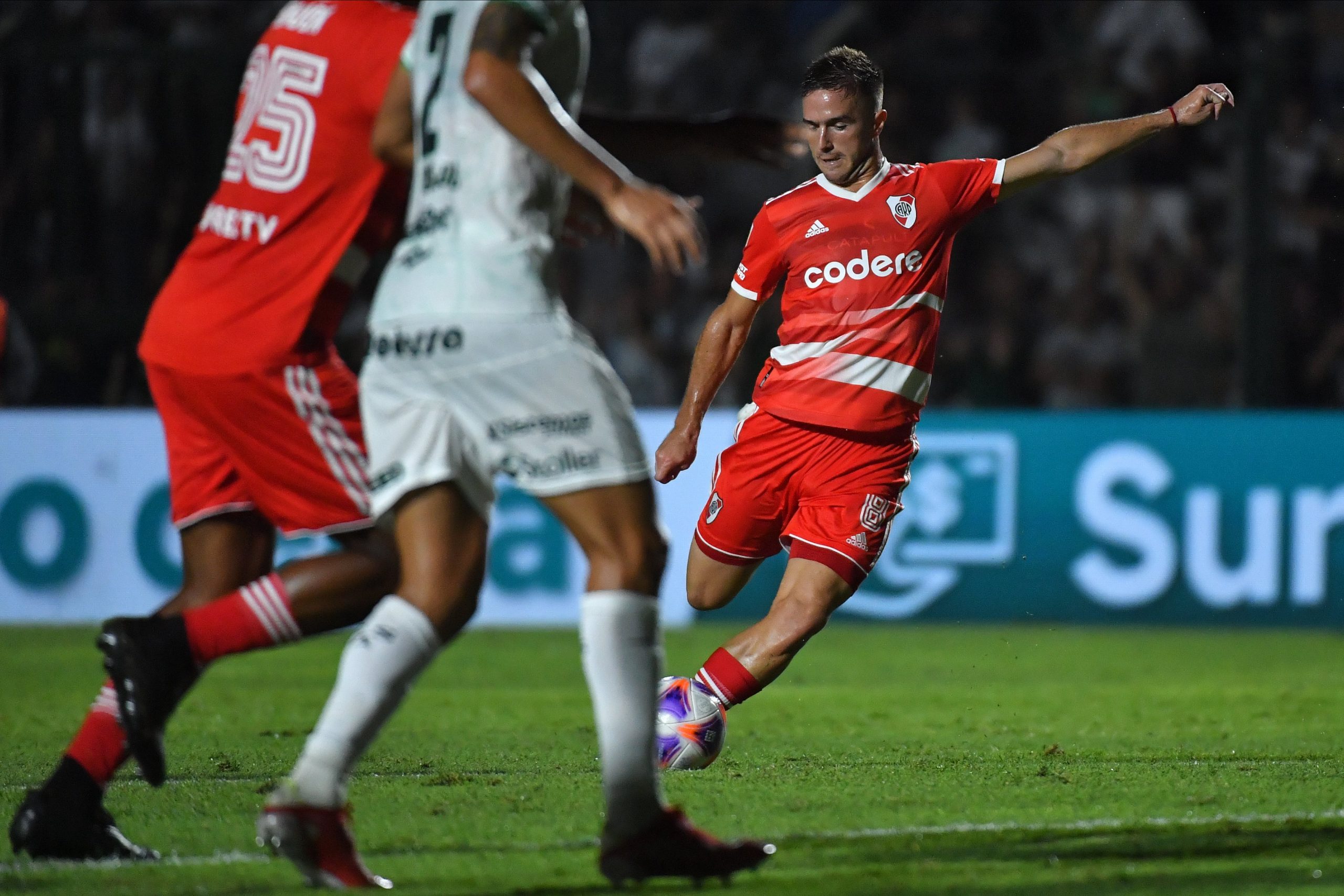 Triunfo de River en Junín ante Sarmiento por la Liga Profesional: ¿Cómo quedó en la tabla de posiciones?