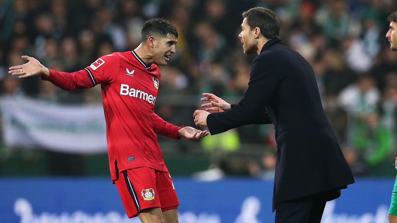Xabi Alonso, DT del Bayern Leverkusen, llenó de elogios a Exequiel Palacios