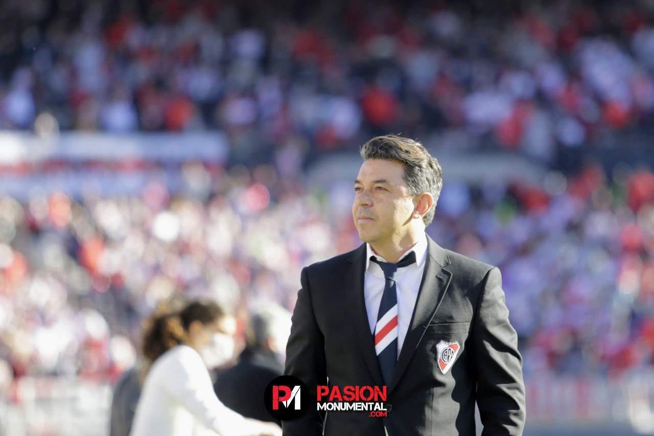 La nueva camiseta Pre Match de River en honor a Ángel Labruna: precio, fecha de estreno y mucho más