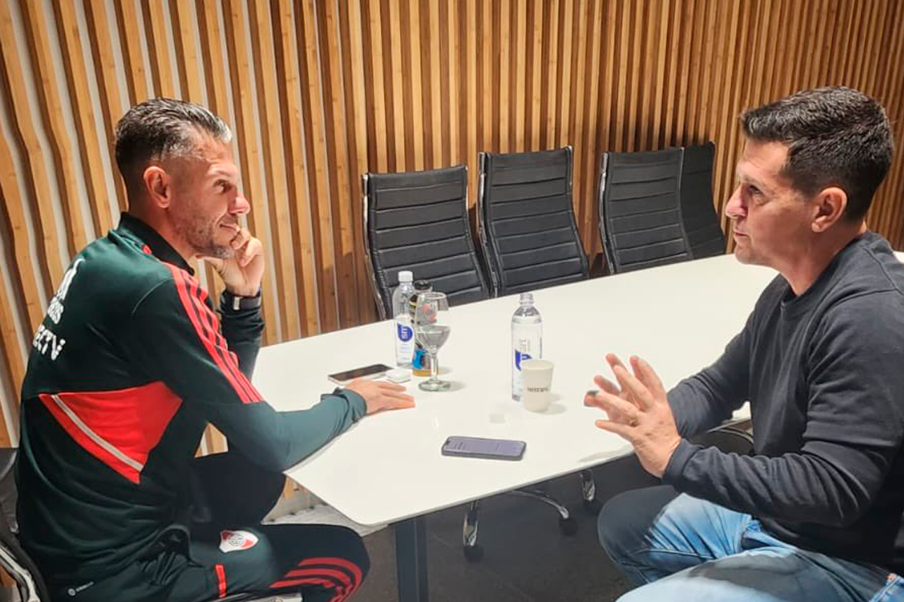 Demichelis, su forma de festejar los goles y el gran presente de River