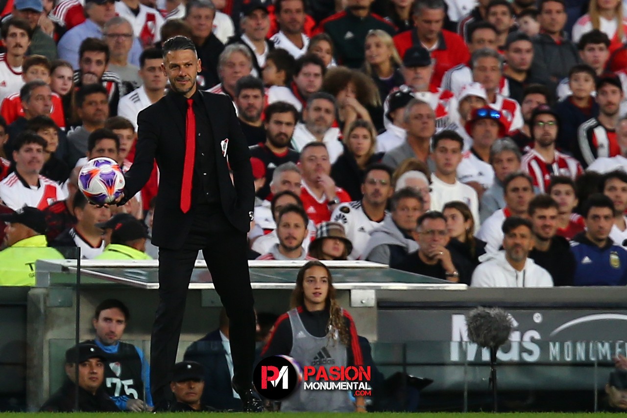 Demichelis analizó el partido, llenó de elogios a Aliendro y habló sobre el mercado de pases