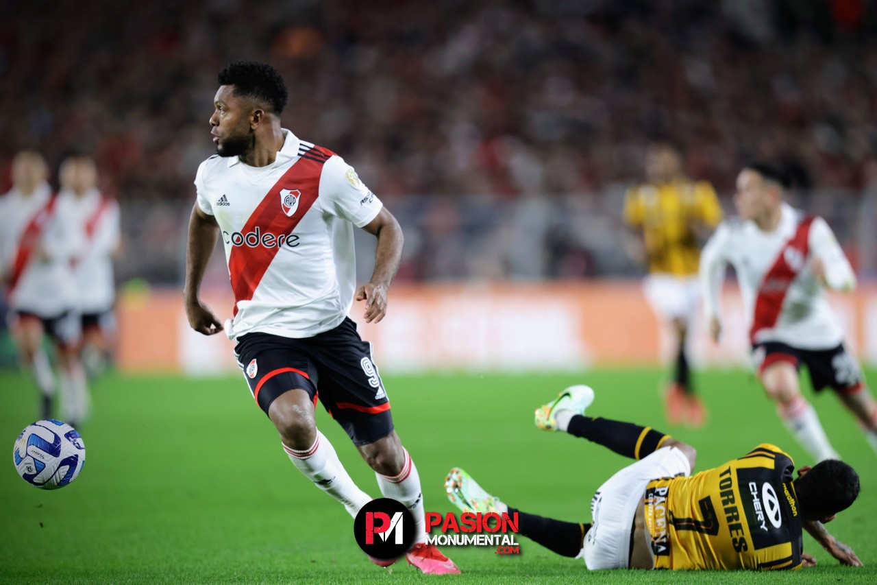 ¡Las mejores fotos de la victoria de River ante The Strongest en el estadio Mâs Monumental!