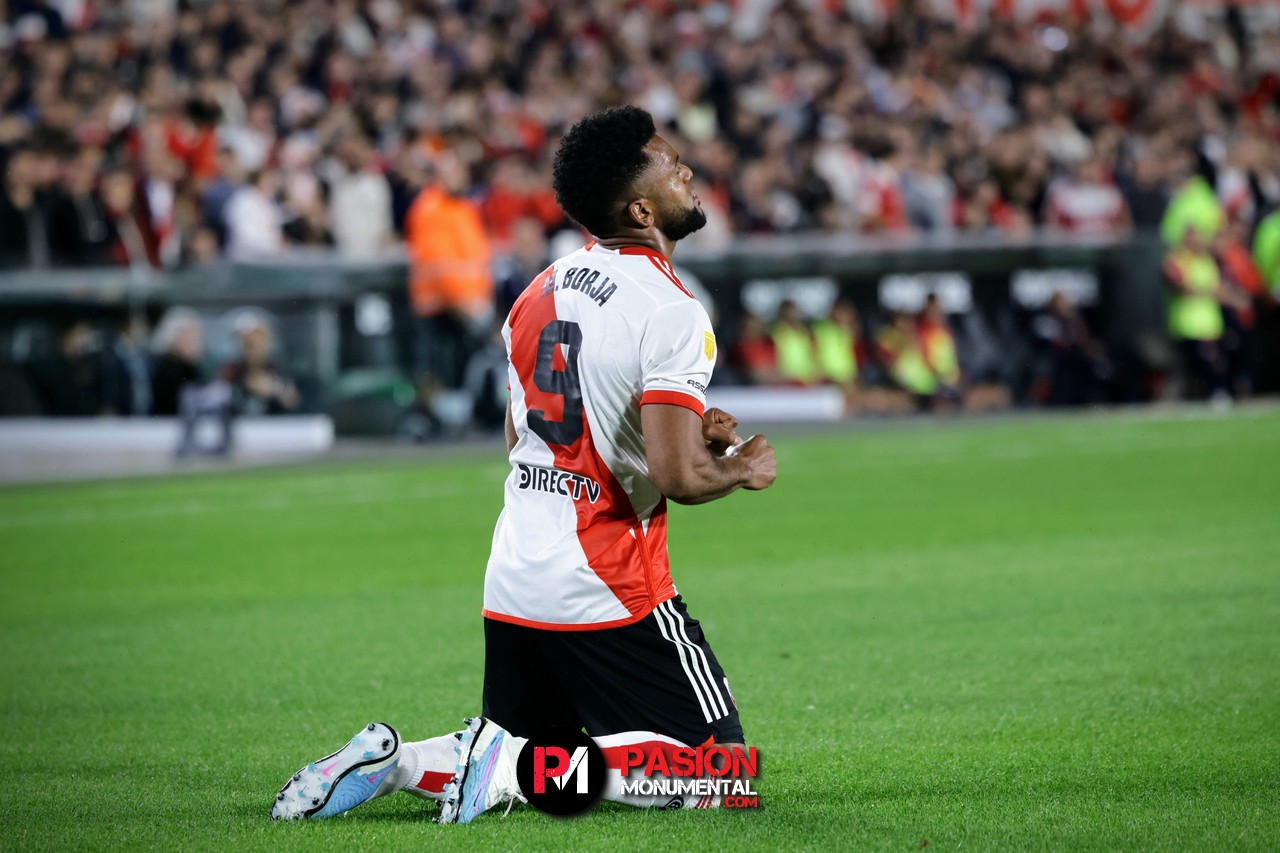Miguel Borja, la fortaleza en el Monumental y la posibilidad de un doble 9 con Rondón