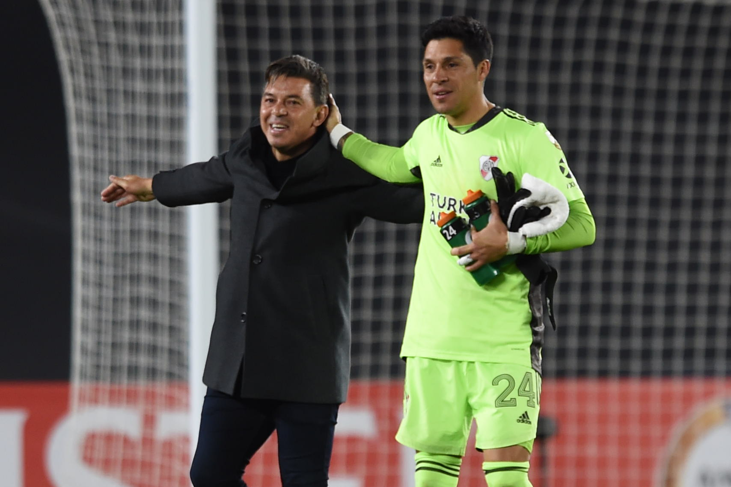 ¡El adiós de dos ídolos! El partido de Enzo Pérez y Jonatan Maidana, y sus números en su paso por River