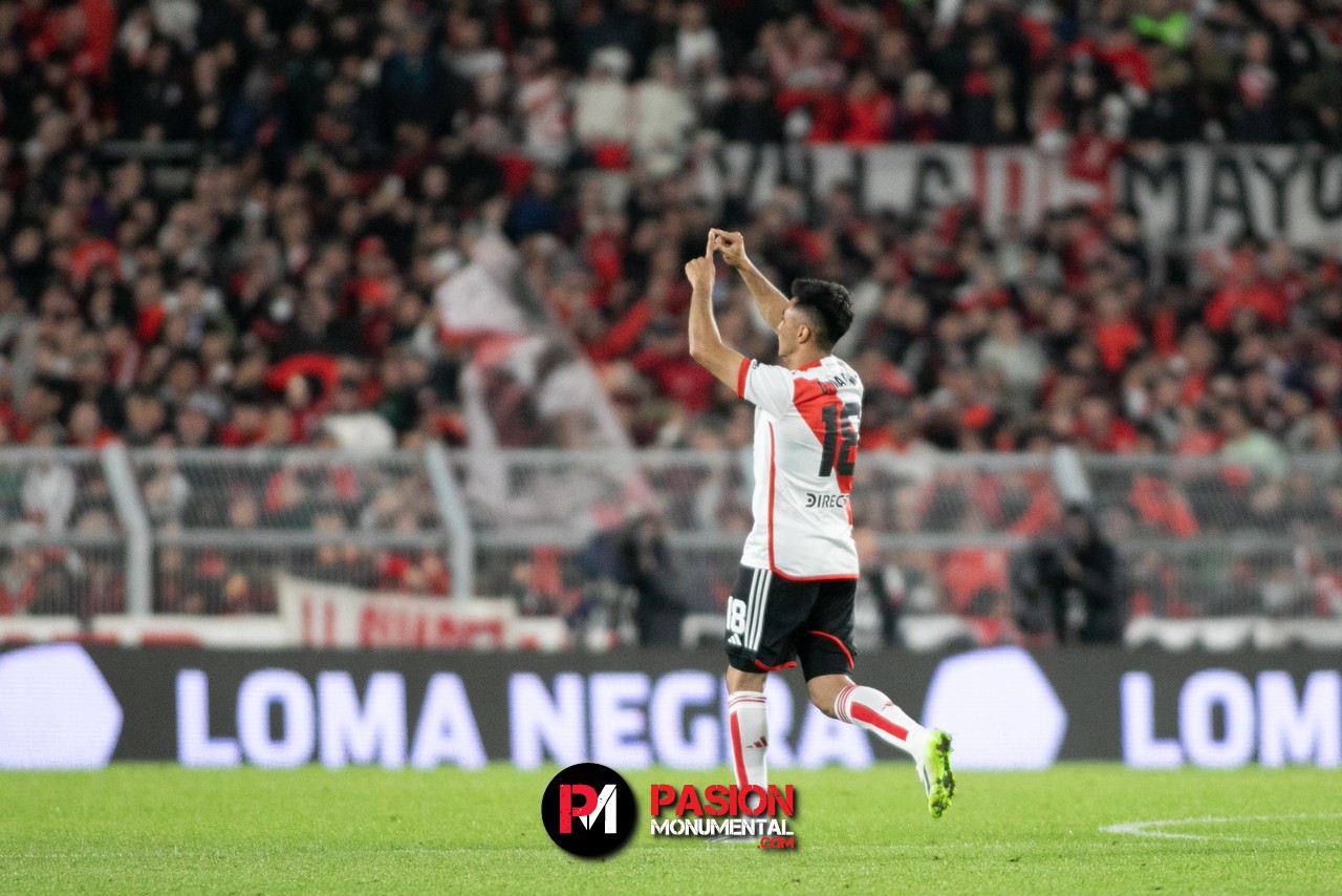 ¡Las mejores fotos del partido entre River y Huracán en el último partido del año en el Monumental!