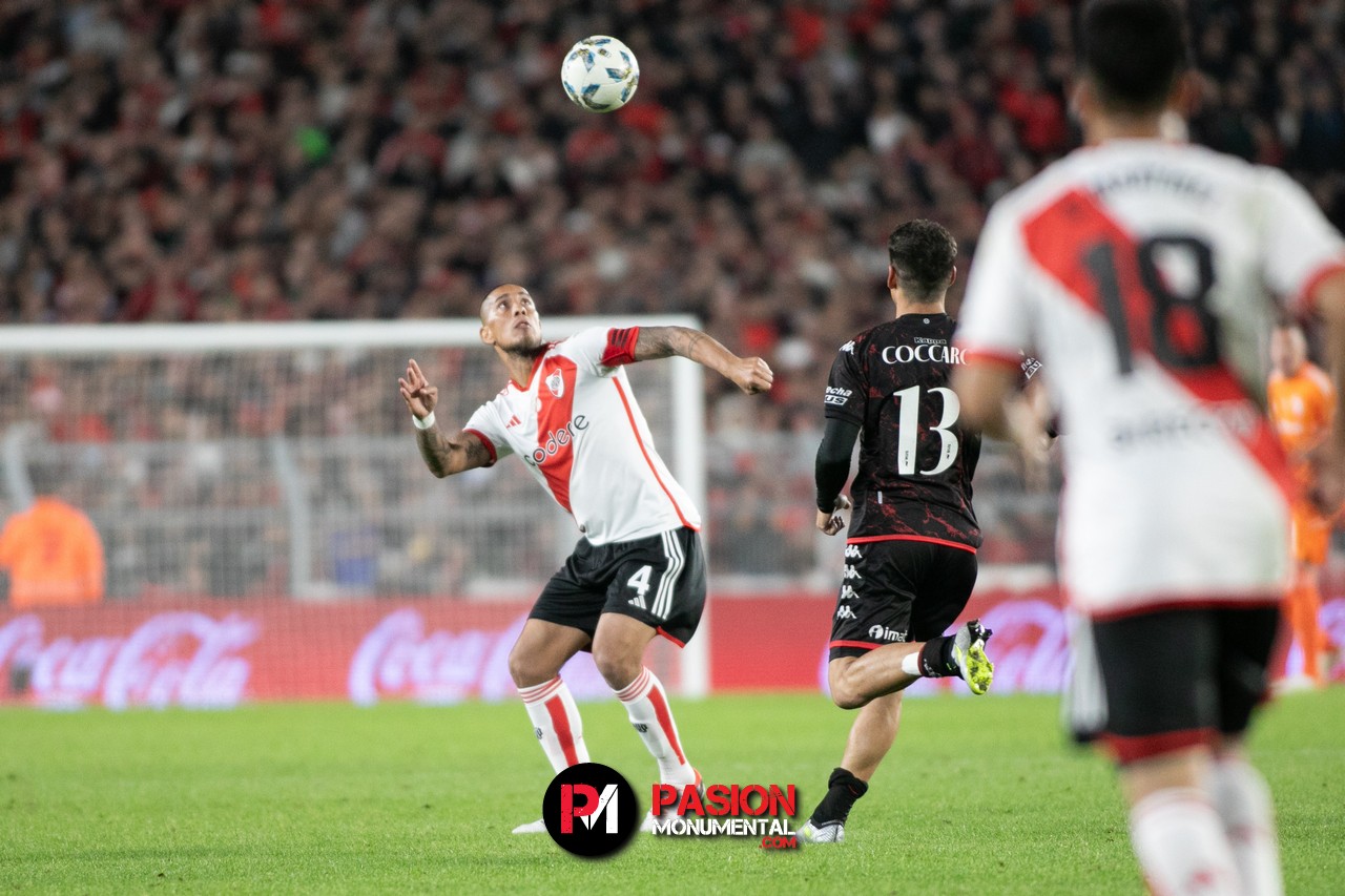 ¡Las mejores fotos del partido entre River y Huracán en el último partido del año en el Monumental!