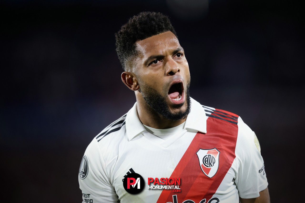 ¡Las mejores fotos de la victoria de River ante The Strongest en el estadio Mâs Monumental!