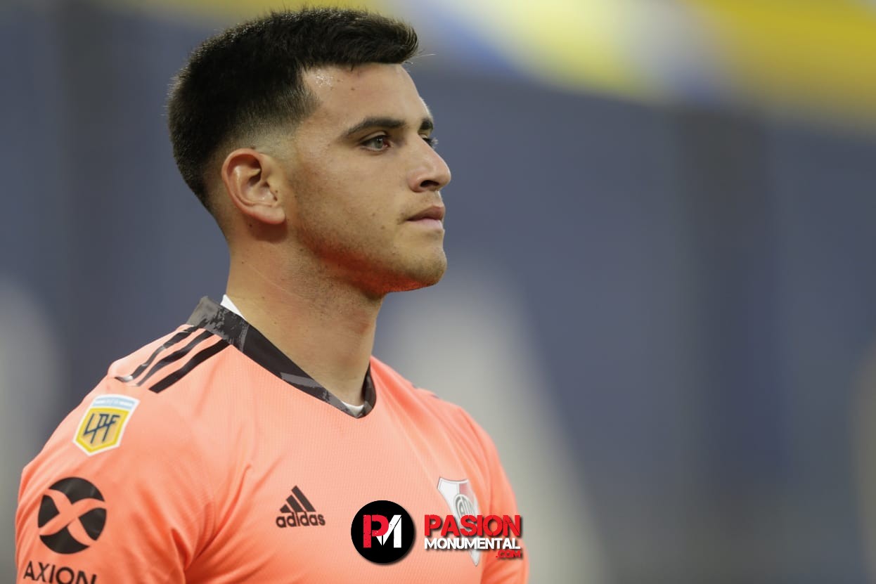 El ex River que palpitó el Superclásico y confesó cómo pararía a Cavani