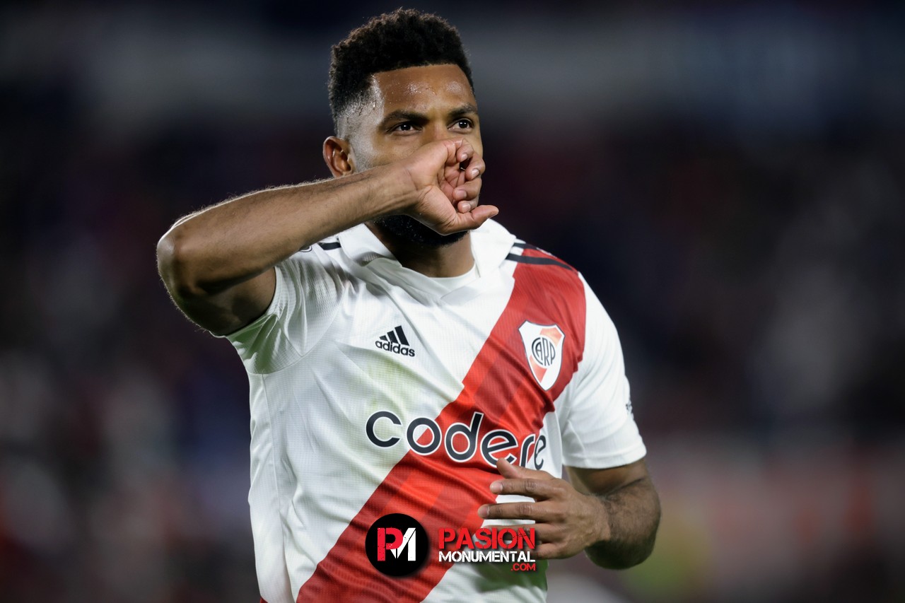 ¡Las mejores fotos de la victoria de River ante The Strongest en el estadio Mâs Monumental!