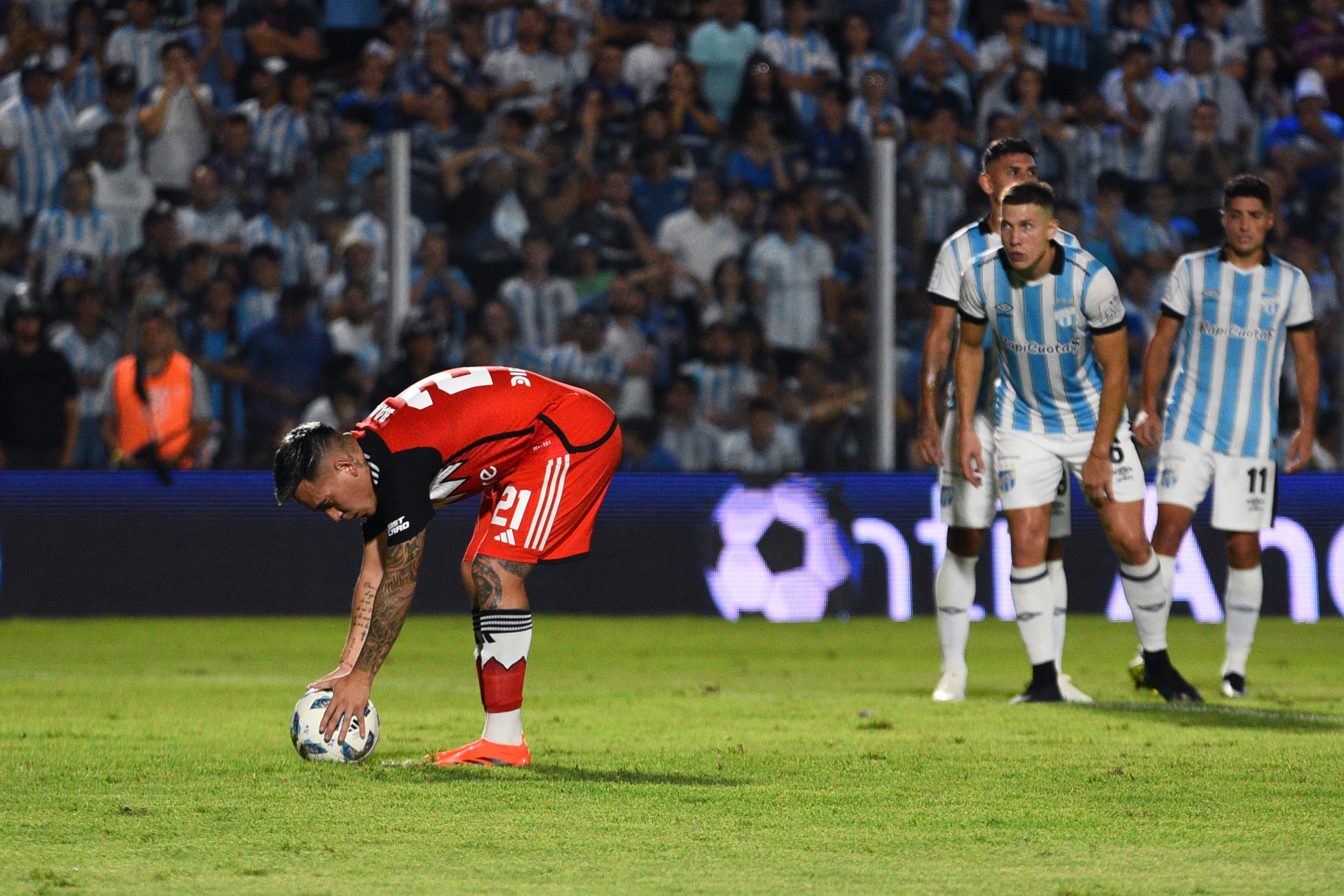 (Photo by Joaquín Camiletti/Getty Images)