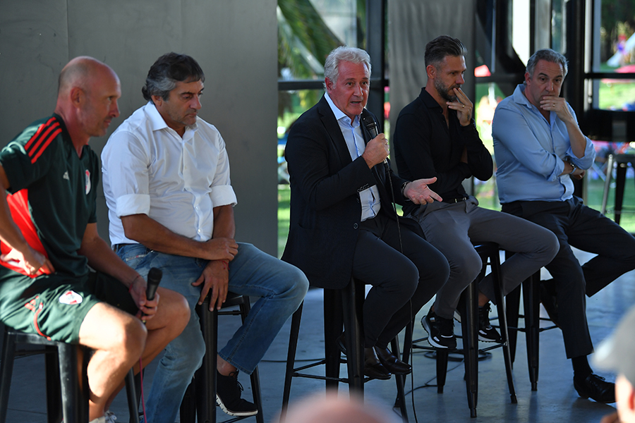 River presentó la nueva estructura de Fútbol Formativo: el grupo de trabajo completo, puesto por puesto