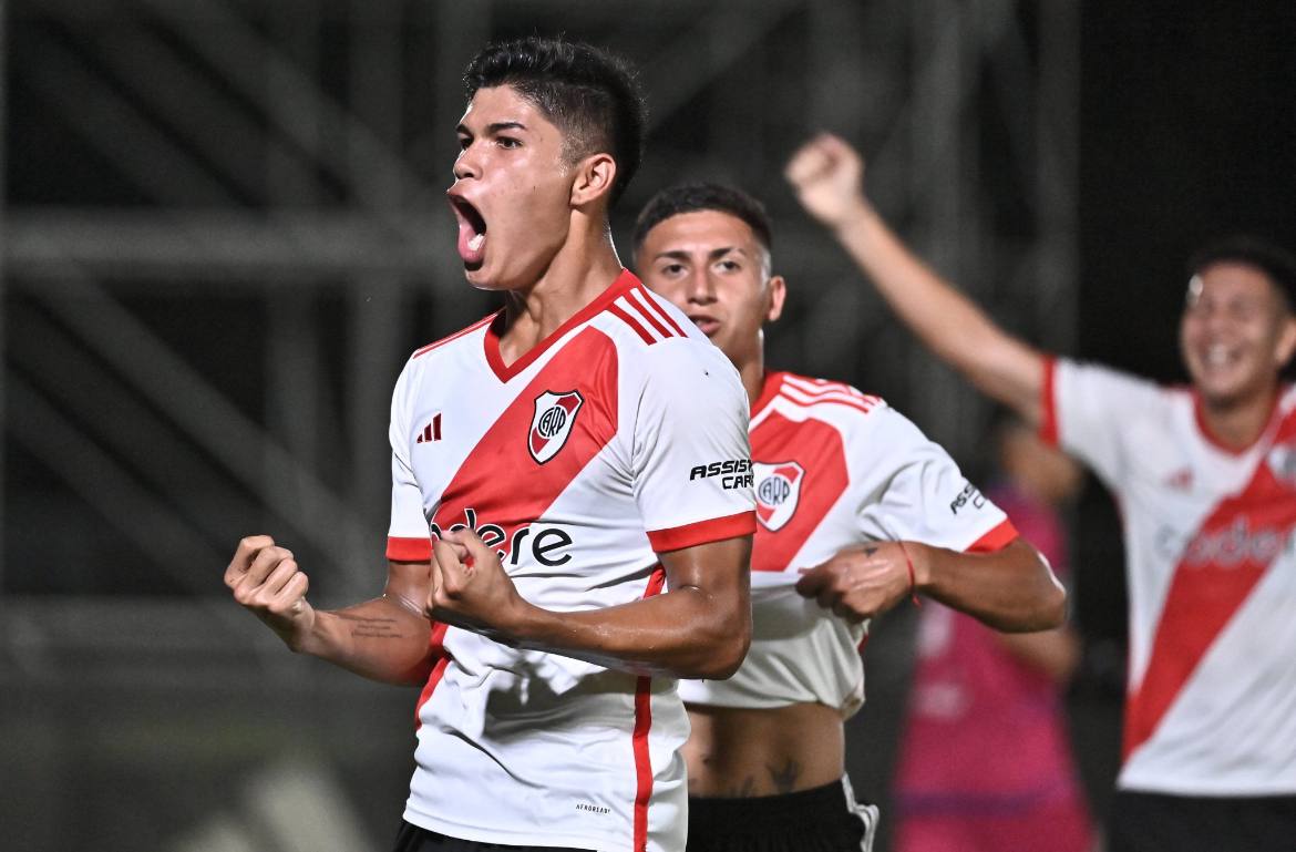 Aléxis González: "Siempre nos dicen y nos dijeron que en River hay que salir a ganar"