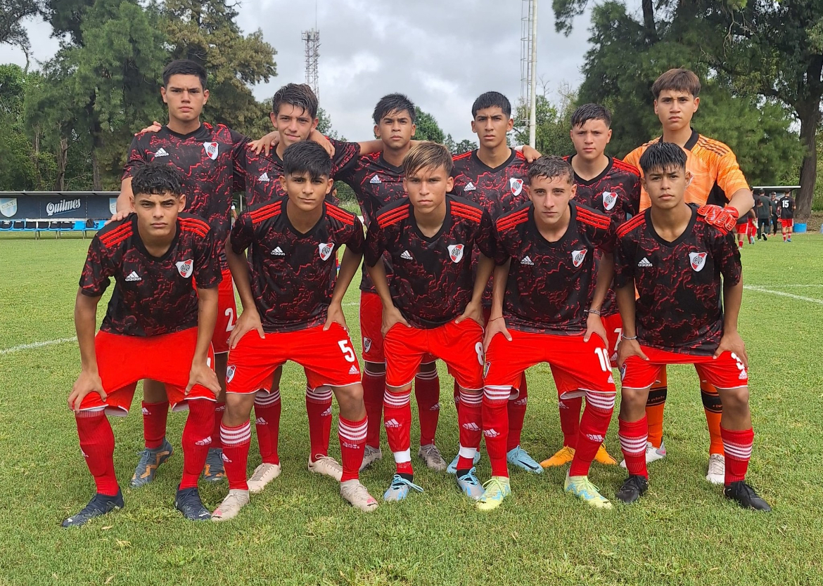 Arrancó el torneo juvenil: River vs. Atlético Tucumán