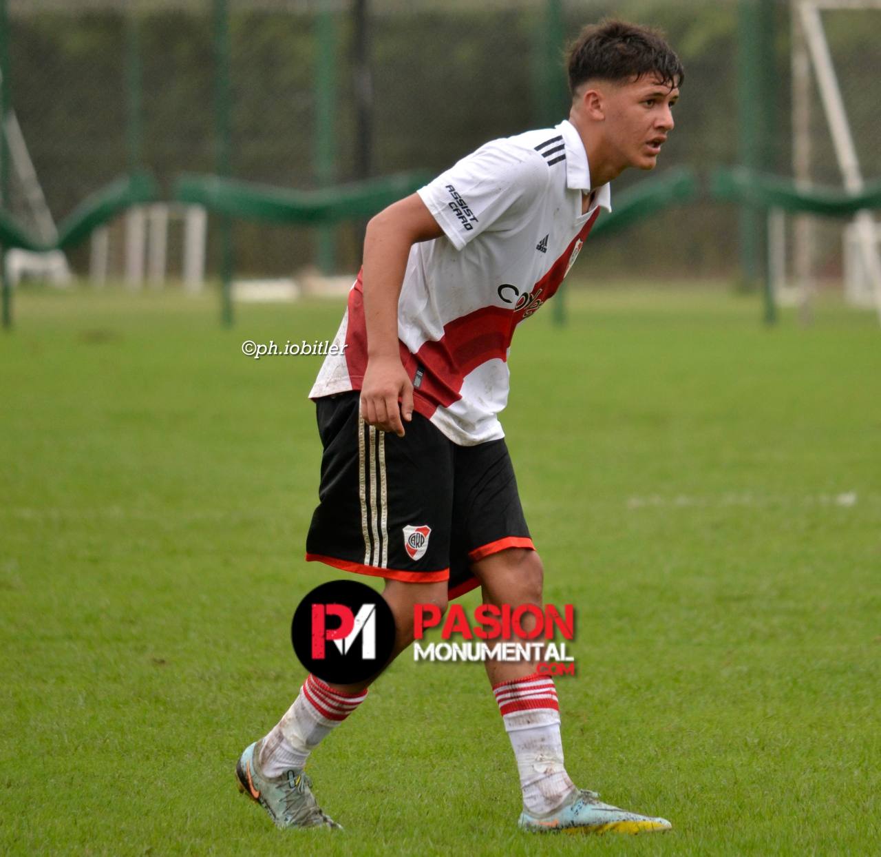 Tres Juveniles de River viajarán a Francia con la Sub17