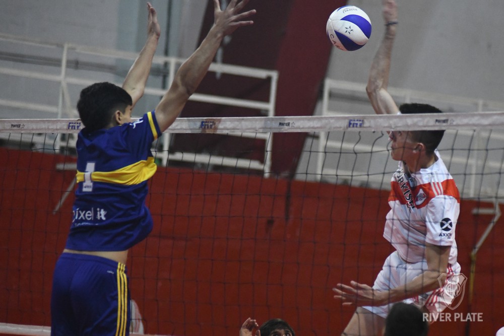 River está puntero en Vóley y jugará un Superclásico