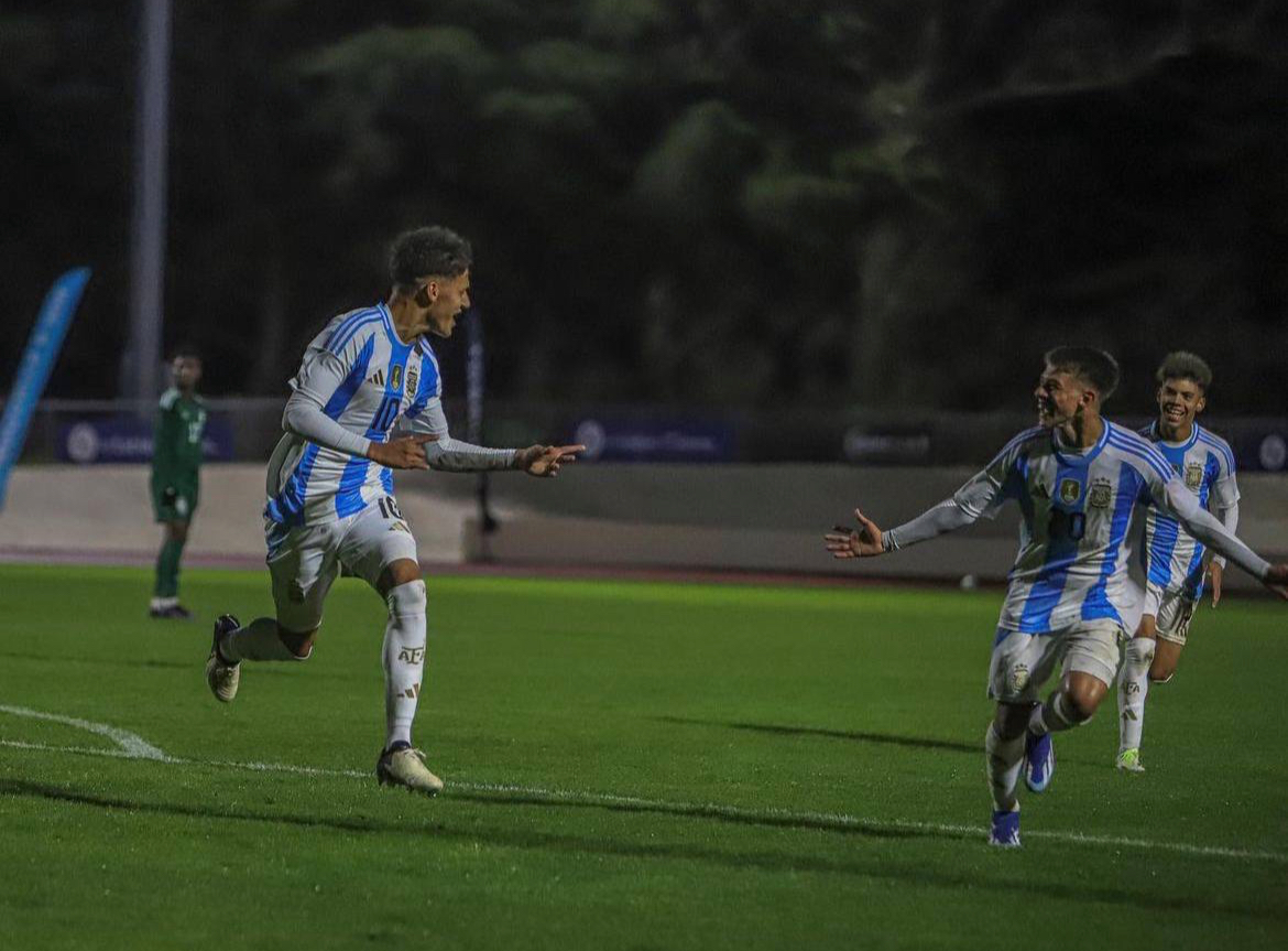 La Sub17 argentina ganó y Meza convirtió un golazo
