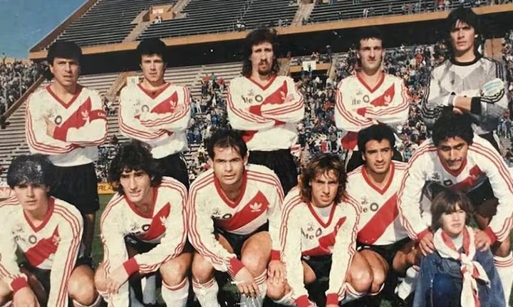 El Gato Oldrá: "No dirigiría River porque es un club muy grande para mí"