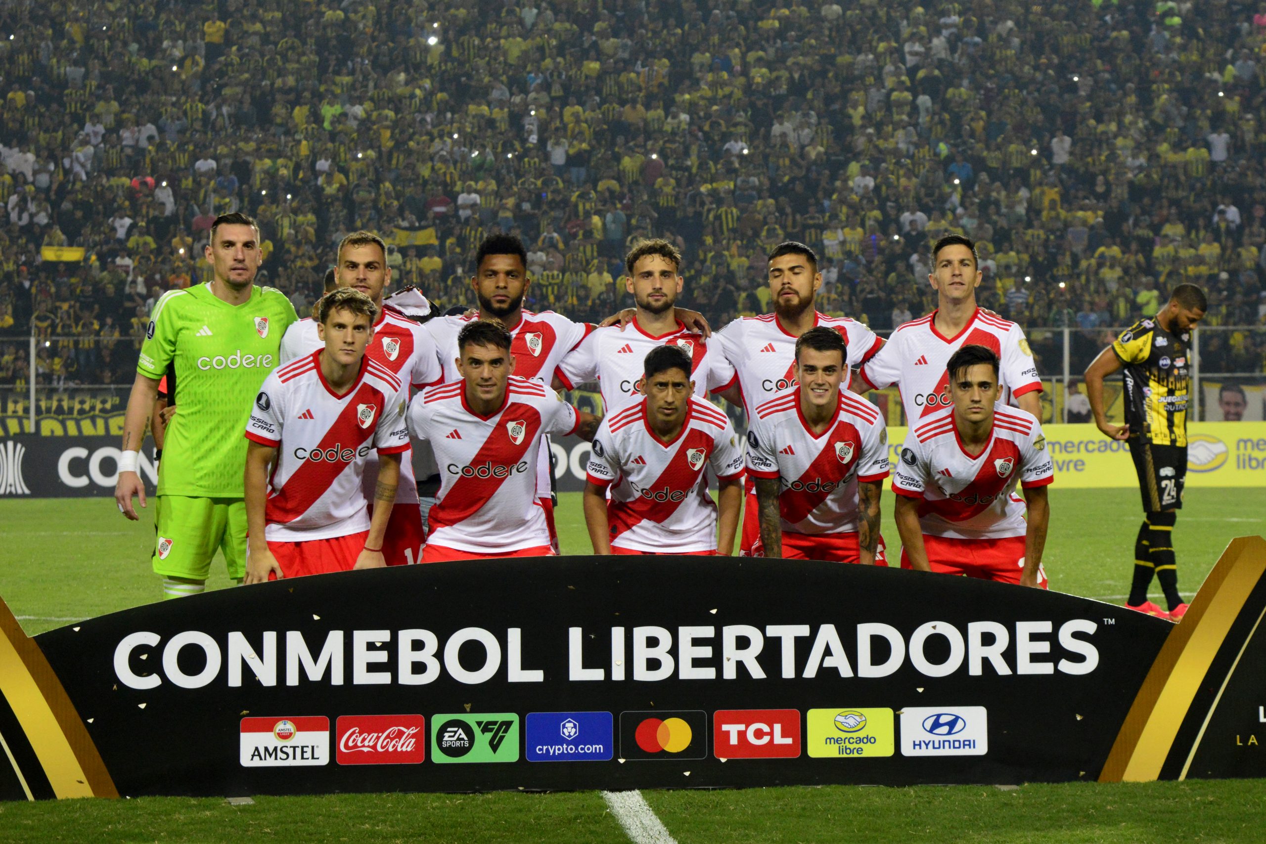 Players of River Plate pose for team photo during the Copa Libertadores group stage first leg football match between Venezuela's Deportivo Tachira and Argentina's River Plate at the Polideportivo de Pueblo Nuevo Stadium in San Cristobal, Venezuela, on April 2, 2024. (Photo by Schneyder MENDOZA / AFP) (Photo by SCHNEYDER MENDOZA/AFP via Getty Images)