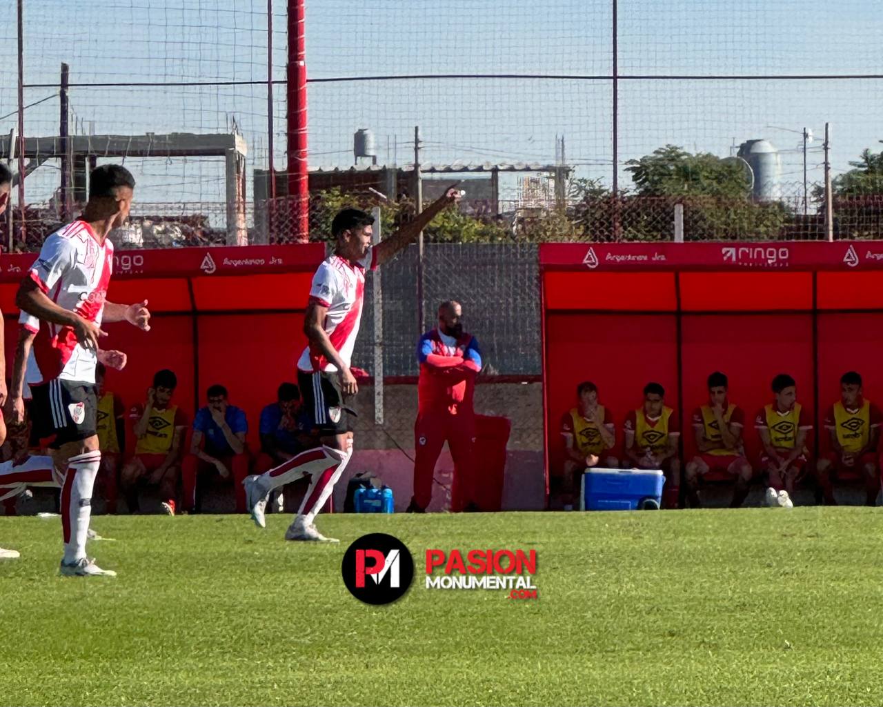 La Reserva de River le ganó a Argentinos con lo justo y está casi en el podio
