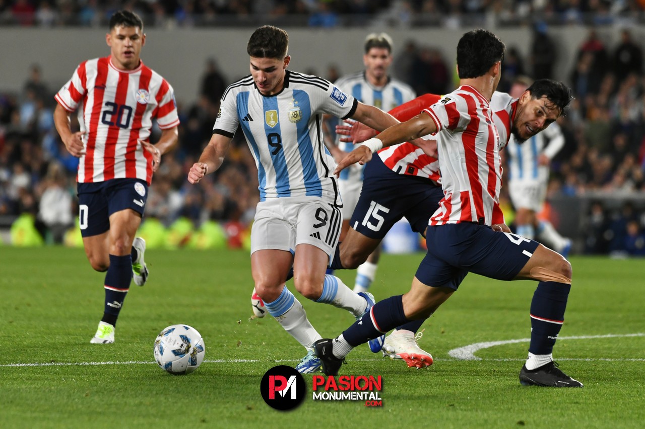¿Pegas la vuelta, Araña? Julián Álvarez y su sueño de volver a jugar en River