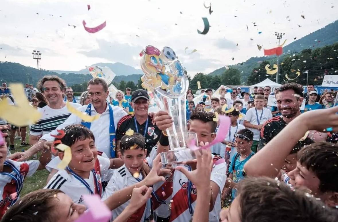 River bicampeón en Italia