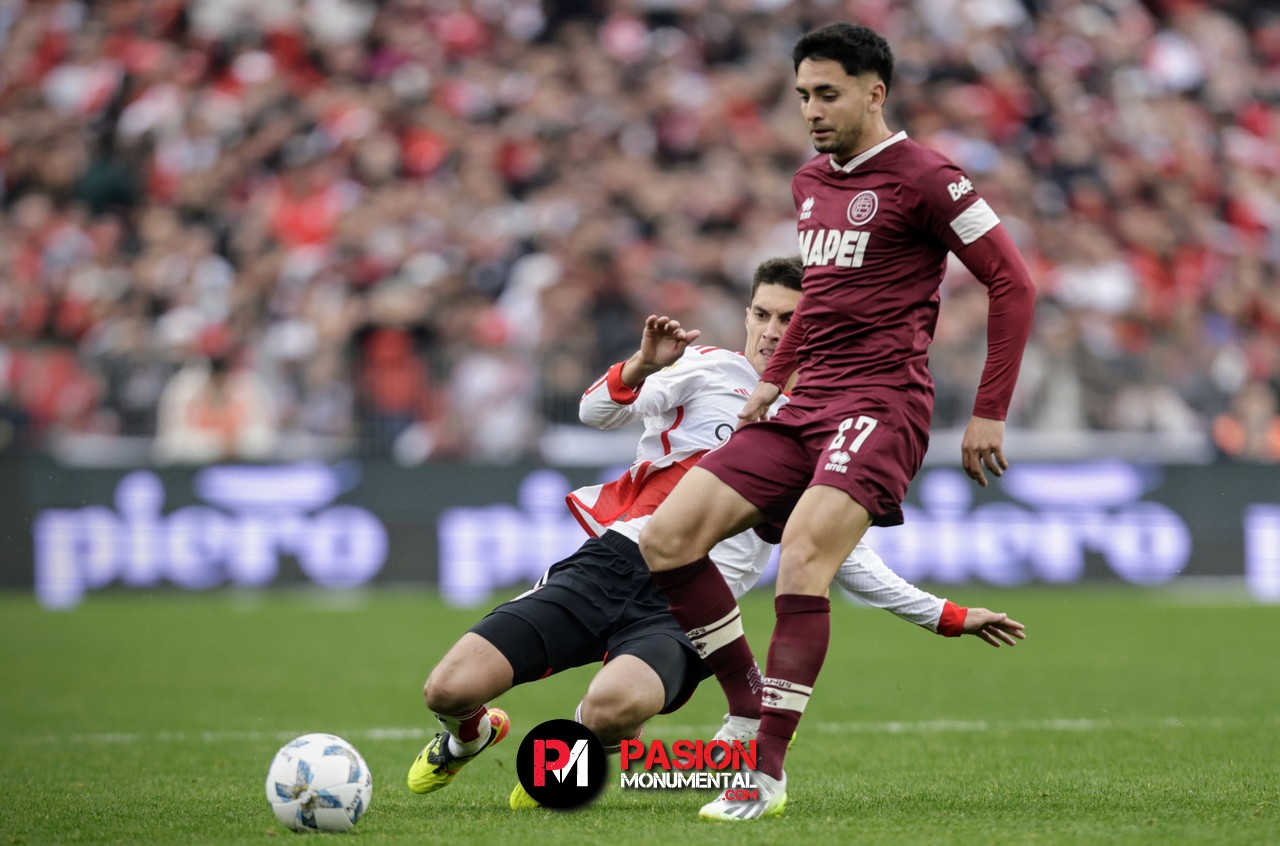Las mejores fotos del empate por 2-2 entre River y Lanús en el Monumental