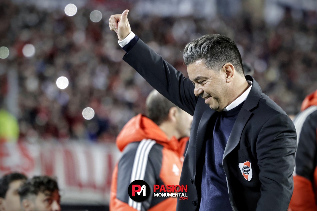 Primer partido con Gallardo a la cabeza en su segundo ciclo y no pudo evitar agradecerle al hincha