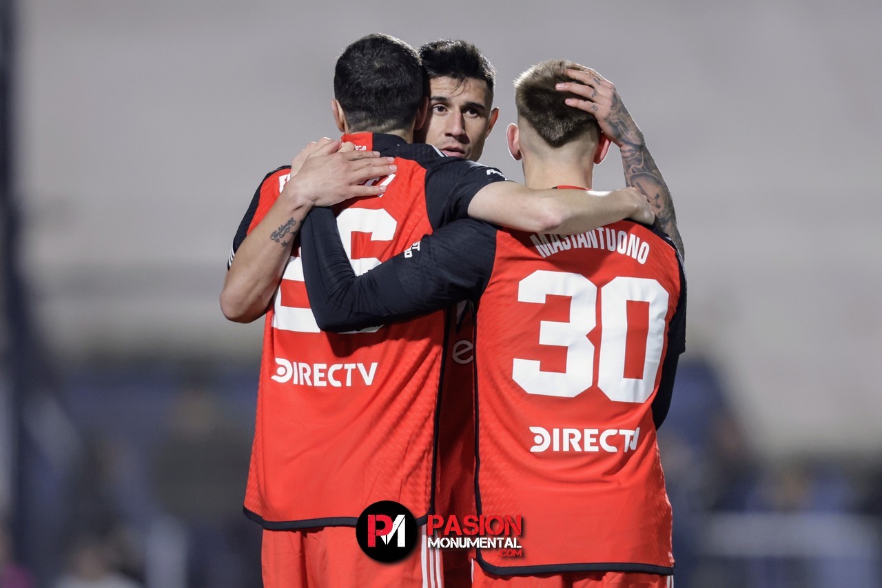 Las mejores fotos del empate 1-1 entre River y Gimnasia de La Plata por la Liga Profesional