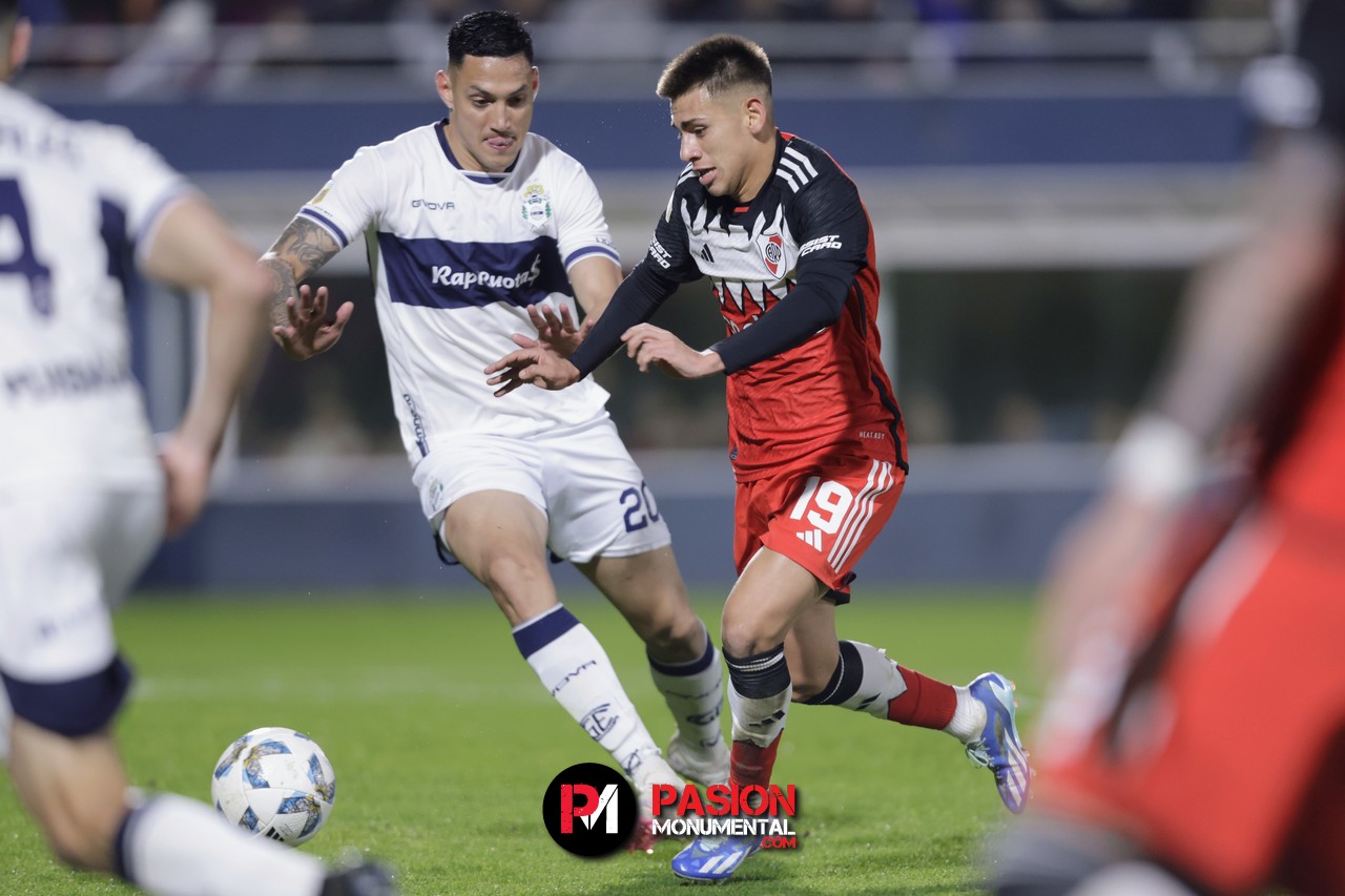 Las mejores fotos del empate 1-1 entre River y Gimnasia de La Plata por la Liga Profesional