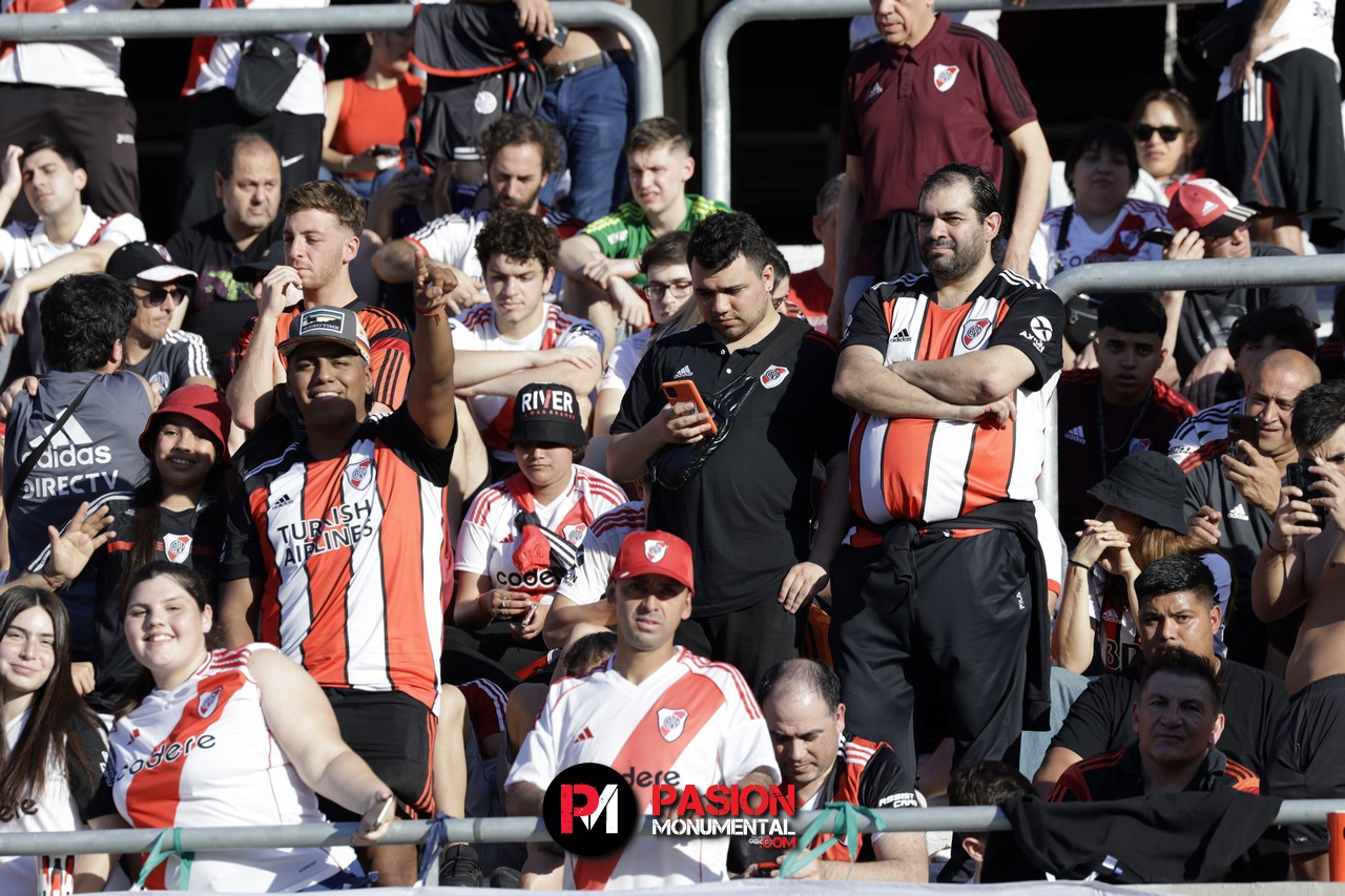 ¡Buscate en el partido de River frente a Talleres en el Monumental!