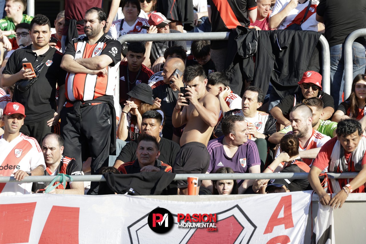 ¡Buscate en el partido de River frente a Talleres en el Monumental!