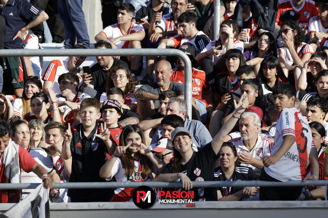 ¡Buscate en el partido de River frente a Talleres en el Monumental!