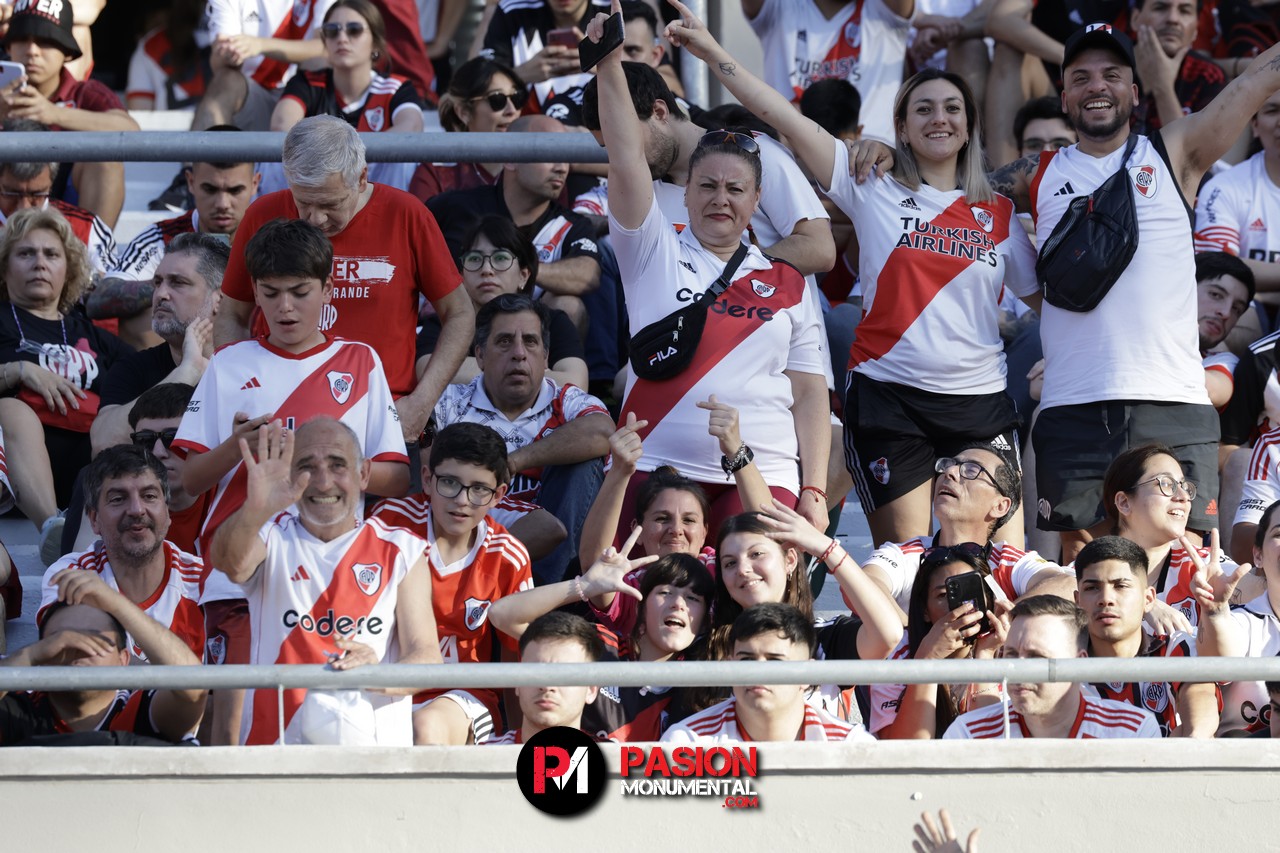 ¡Buscate en el partido de River frente a Talleres en el Monumental!