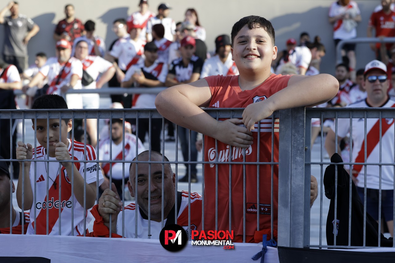 ¡Buscate en el partido de River frente a Talleres en el Monumental!