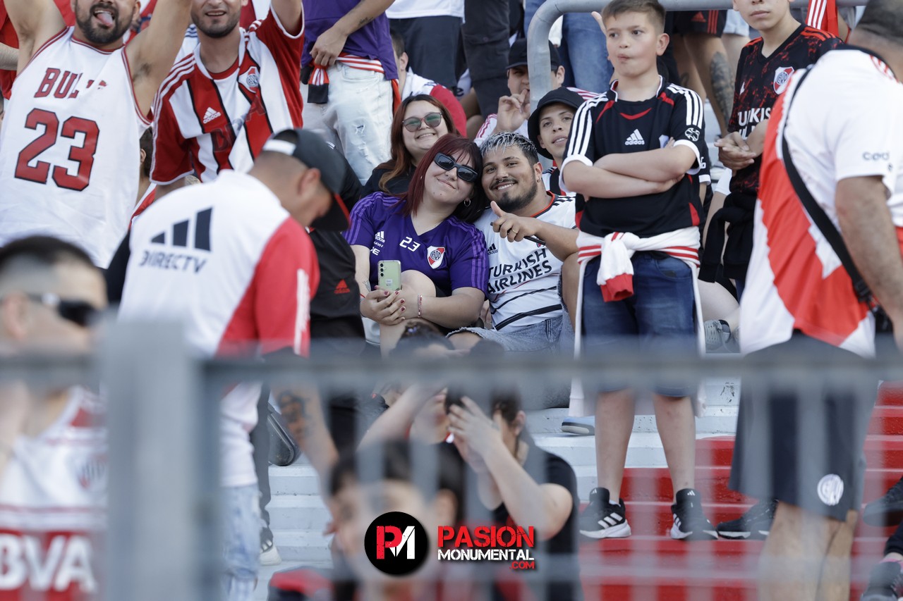 ¡Buscate en el partido de River frente a Talleres en el Monumental!