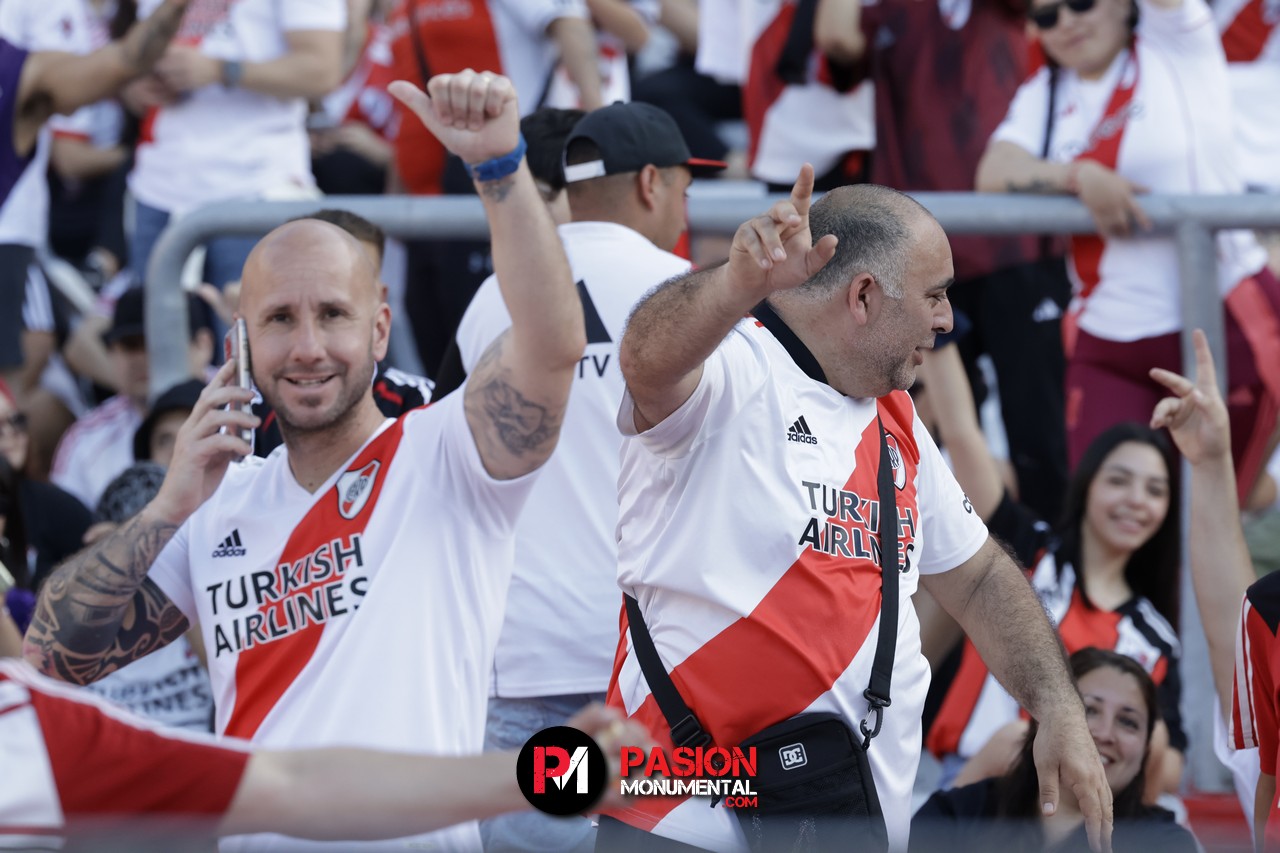 ¡Buscate en el partido de River frente a Talleres en el Monumental!