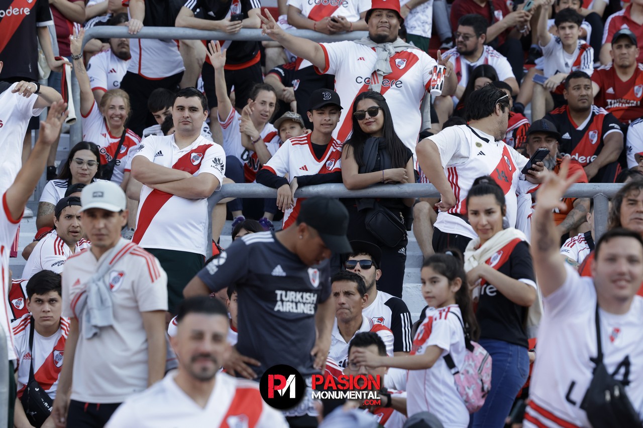 ¡Buscate en el partido de River frente a Talleres en el Monumental!