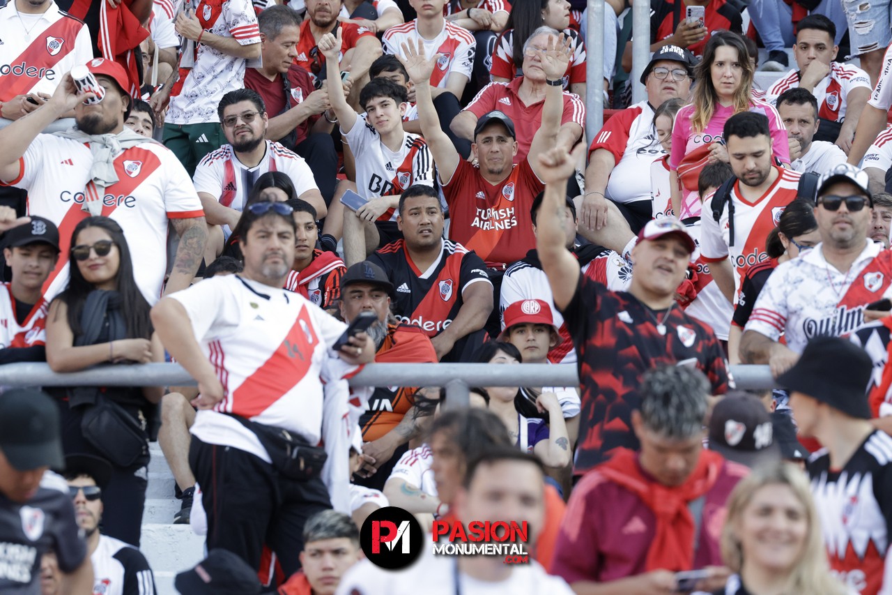 ¡Buscate en el partido de River frente a Talleres en el Monumental!