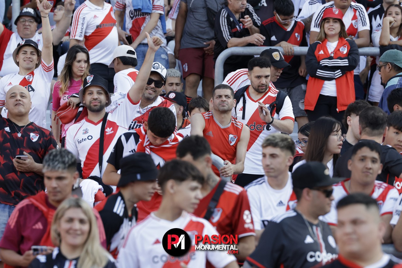 ¡Buscate en el partido de River frente a Talleres en el Monumental!