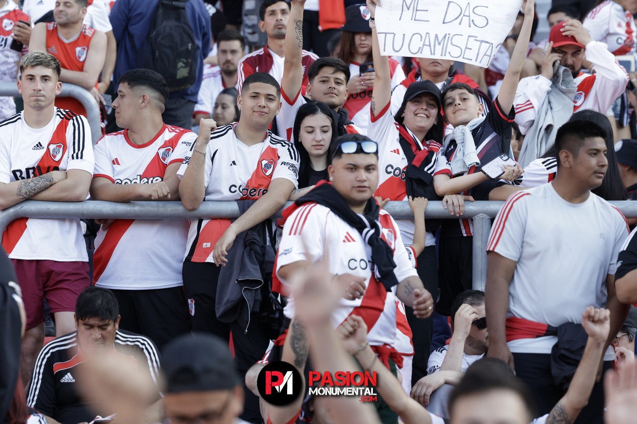 ¡Buscate en el partido de River frente a Talleres en el Monumental!