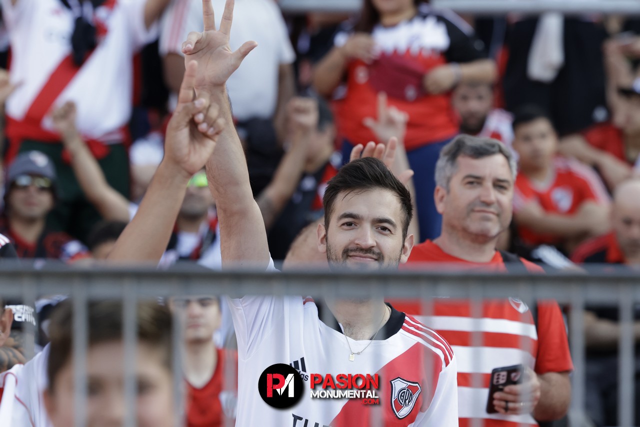 ¡Buscate en el partido de River frente a Talleres en el Monumental!