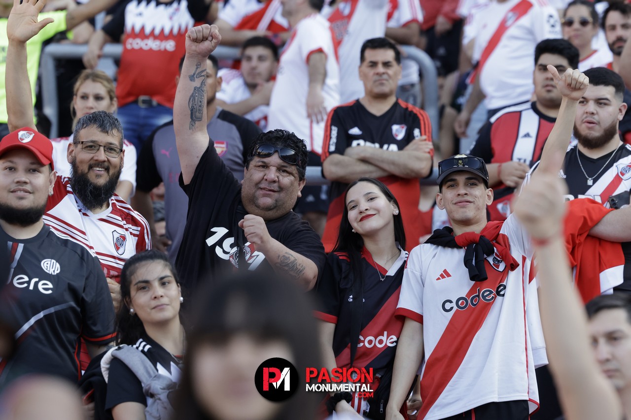 ¡Buscate en el partido de River frente a Talleres en el Monumental!