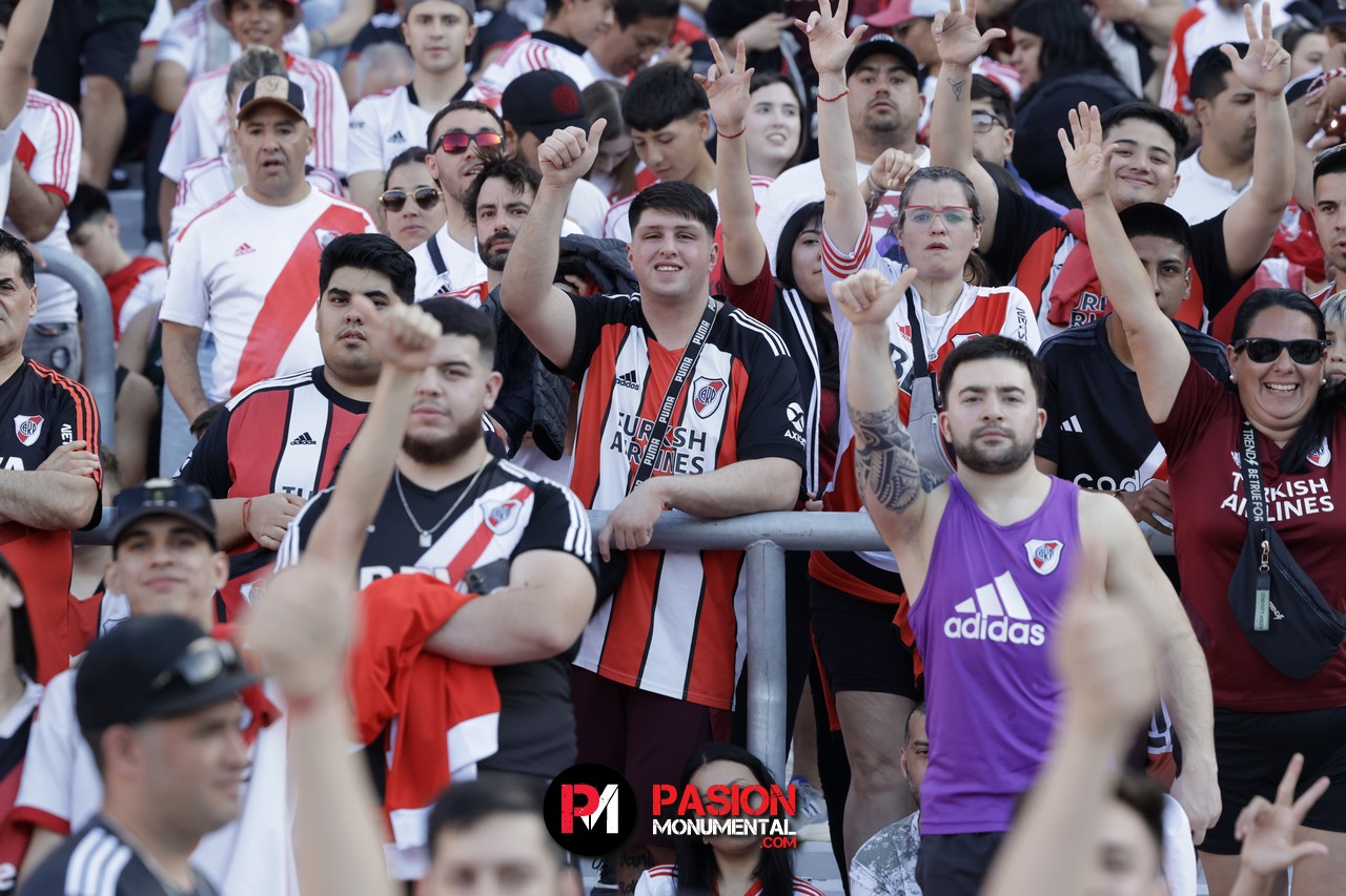 ¡Buscate en el partido de River frente a Talleres en el Monumental!