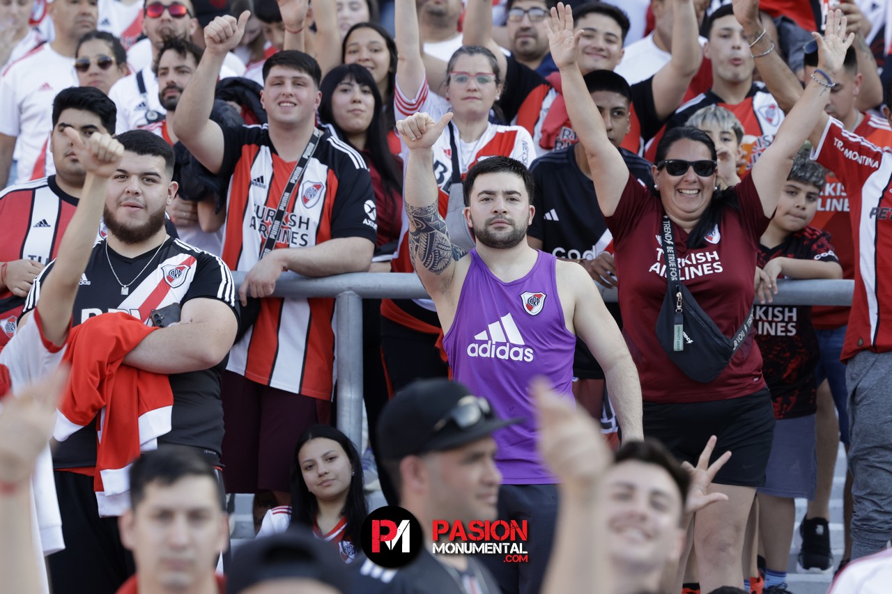 ¡Buscate en el partido de River frente a Talleres en el Monumental!