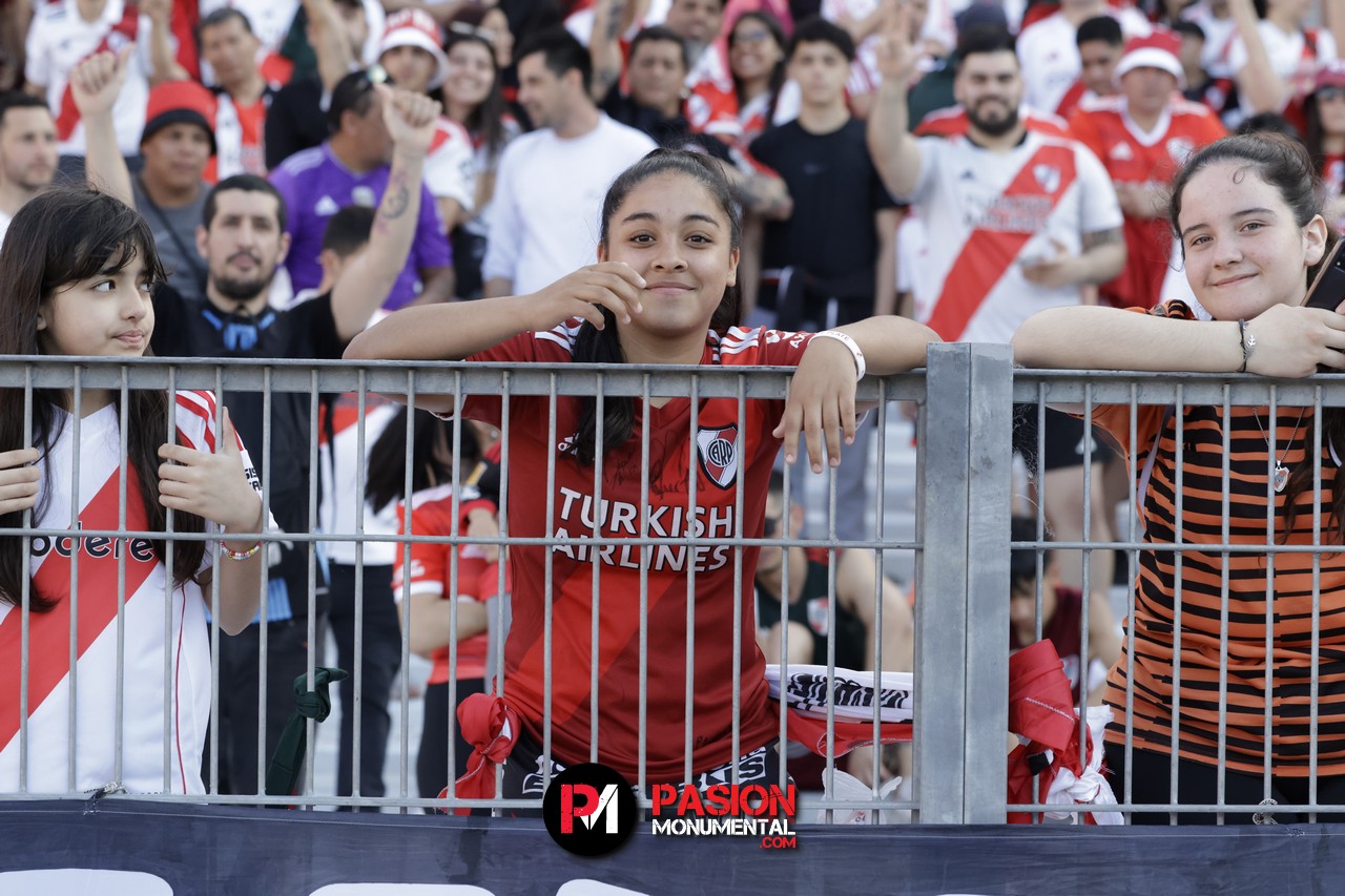 ¡Buscate en el partido de River frente a Talleres en el Monumental!