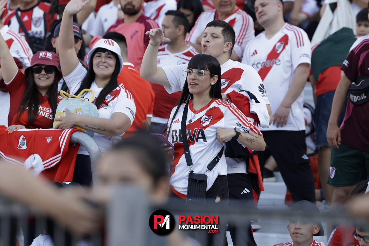 ¡Buscate en el partido de River frente a Talleres en el Monumental!