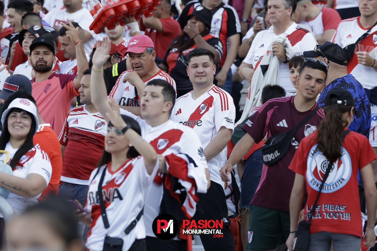¡Buscate en el partido de River frente a Talleres en el Monumental!